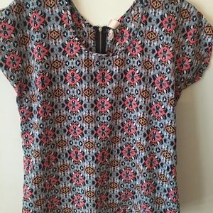 Japna Geometric Coral Blouse Size S